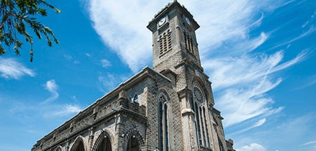 Собор Нячанга — уникальная готическая церковь прибрежного города