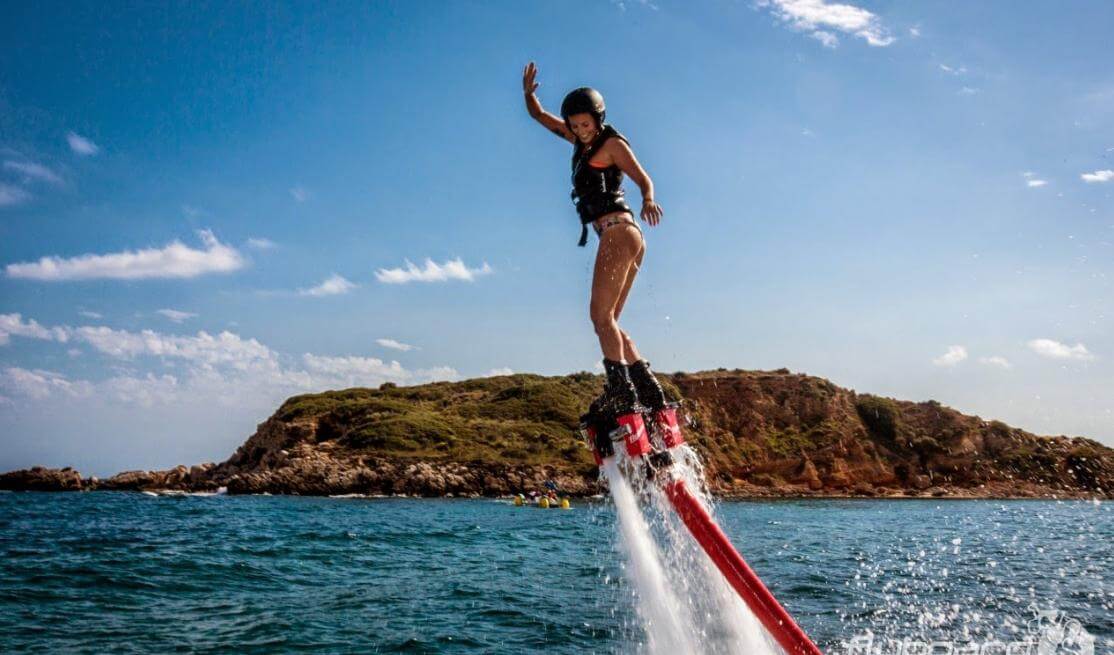 Trải nghiệm flyboard ở Hòn Tằm, Nha Trang