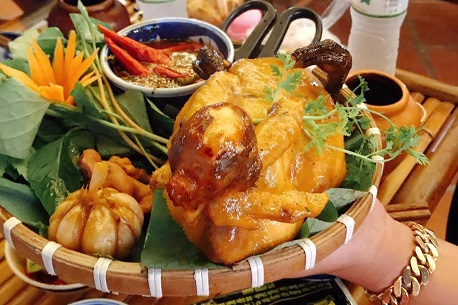 Gà rẫy Phú Quốc: món đặc sản ai cũng nên thử một lần trong đời