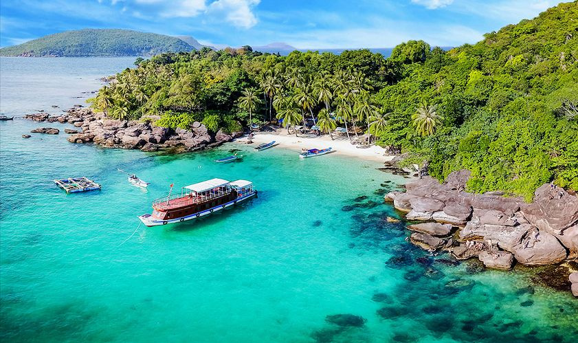 Quần đảo Nam Du xanh biếc, hoang sơ