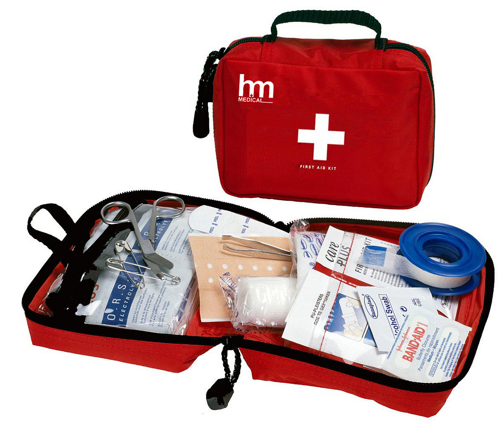 Du lịch Nha Trang cần chuẩn bị gì Các vật dụng y tế