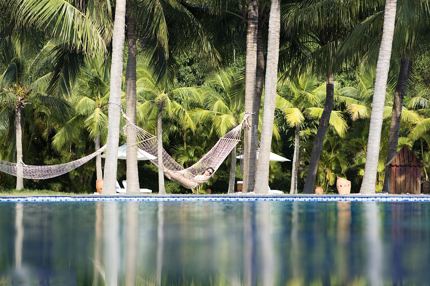 Thư giãn trong khuôn viên Vinpearl Resort Nha Trang