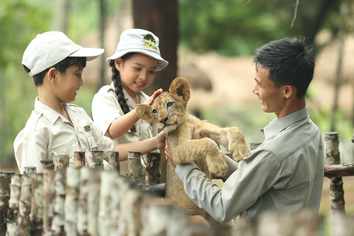 Vườn thú bán hoang dã Vinpearl Safari