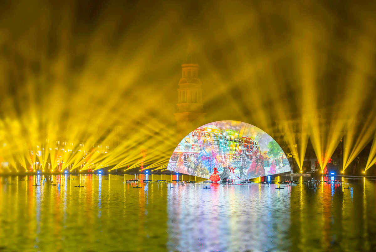 Tour Nha Trang Phú Quốc Thưởng thức show diễn Sắc màu Venice Phú Quốc
