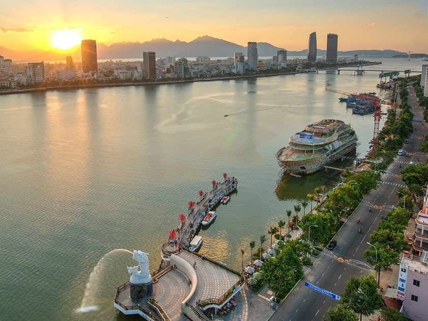 Khung cảnh xung quanh tượng