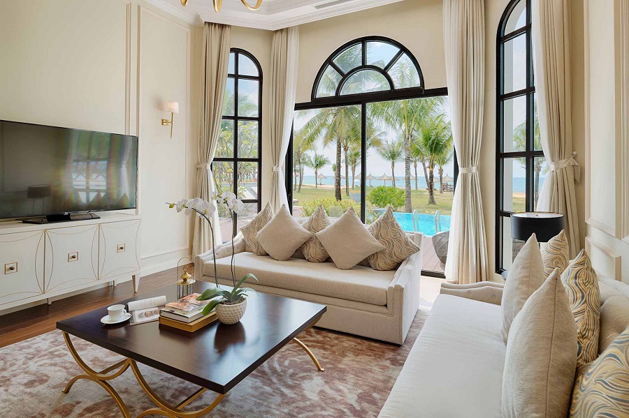 Villa Vinpearl Phú Quốc Không gian sinh hoạt chung của villa Vinpearl Phú Quốc hướng biển