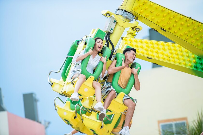 Lời chúc Valentine cho bạn gái Cùng nửa kia chinh phục những trò chơi đẳng cấp tại VinWonders cũng là trải nghiệm thú vị mà bạn không thể bỏ qua vào ngày Valentine