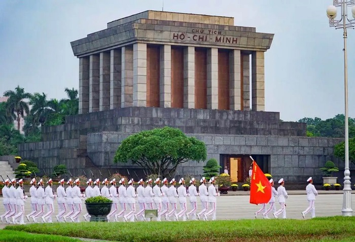 2 days in Hanoi Ho Chi Minh Mausoleum Complex