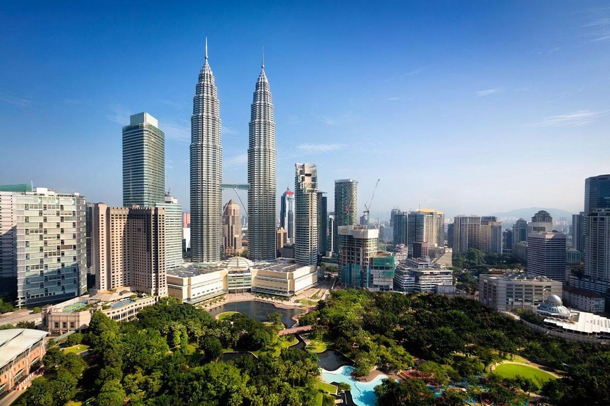 2-week Asia itinerary Malaysia is a must-visit country for culture and nature