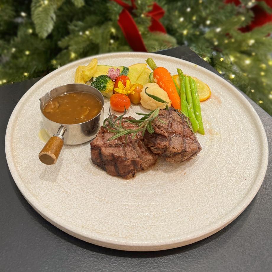 Nhà hàng Beefsteak ngon ở Sài Gòn Ciao Vợ Đẹp