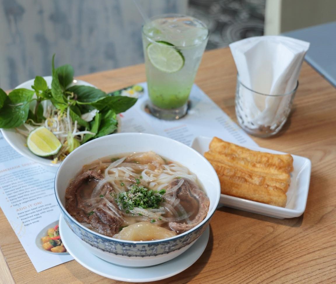 Phở đêm Sài Gòn Phở ngon quán Mama Phở