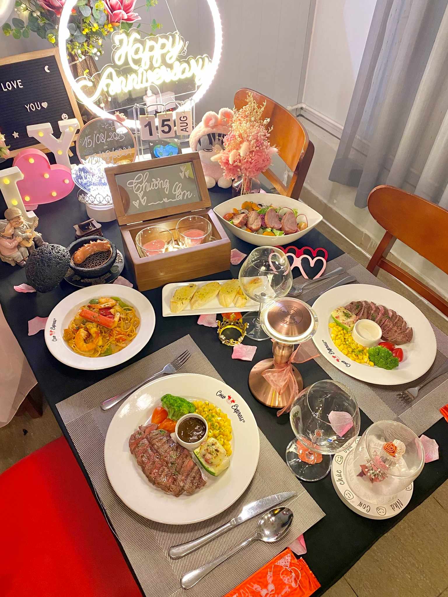 Nhà hàng beefsteak TPHCM Cow Express