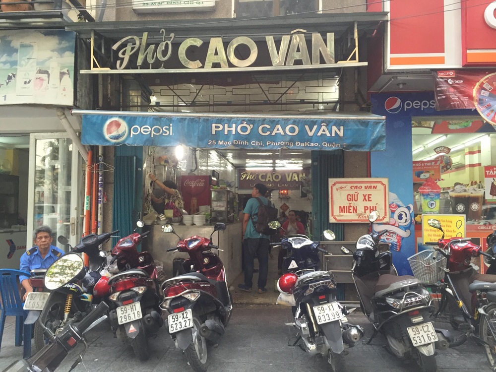 Phở đêm Sài Gòn Quán phở đêm Sài Gòn Cao Vân