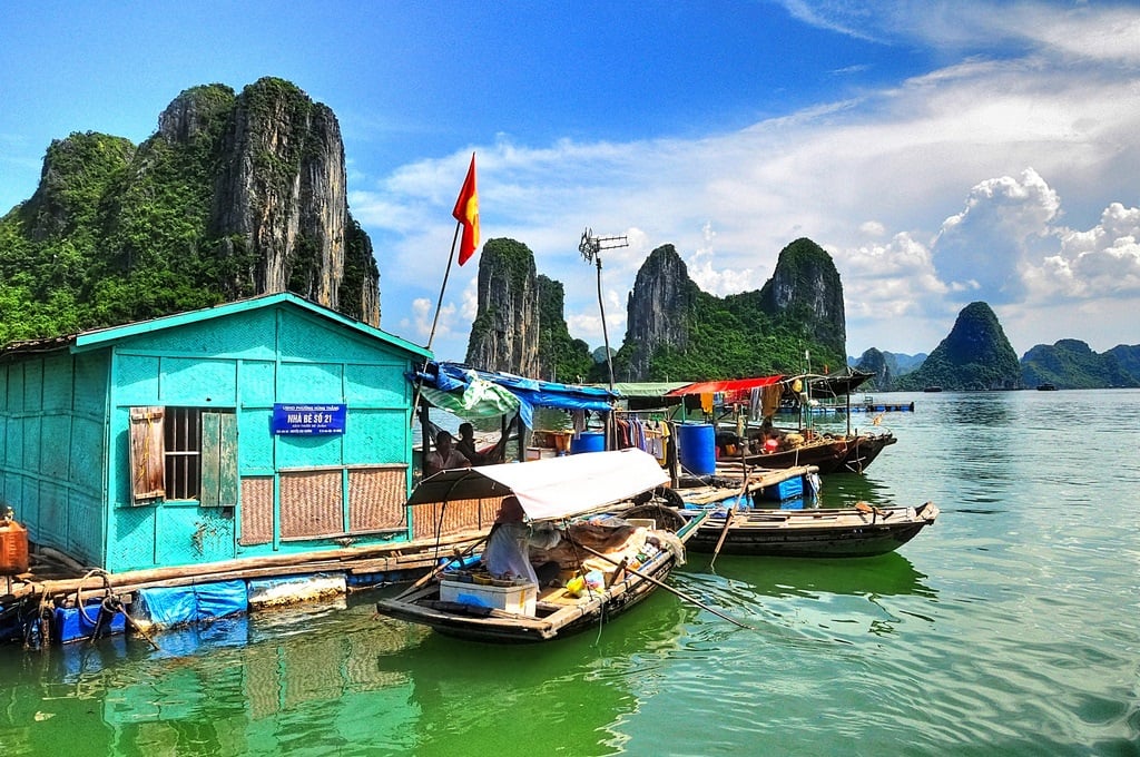 Ha Long Bay map Cua Van Floating Village is surrounded by sheltered waterways
