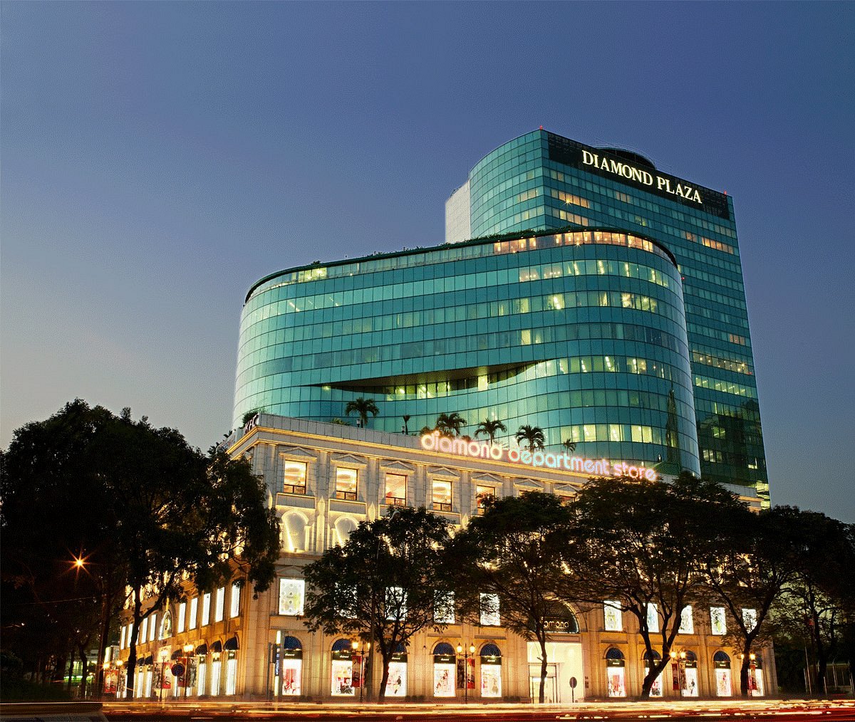 Ho Chi Minh City shopping malls Diamond Plaza in Ho Chi Minh City