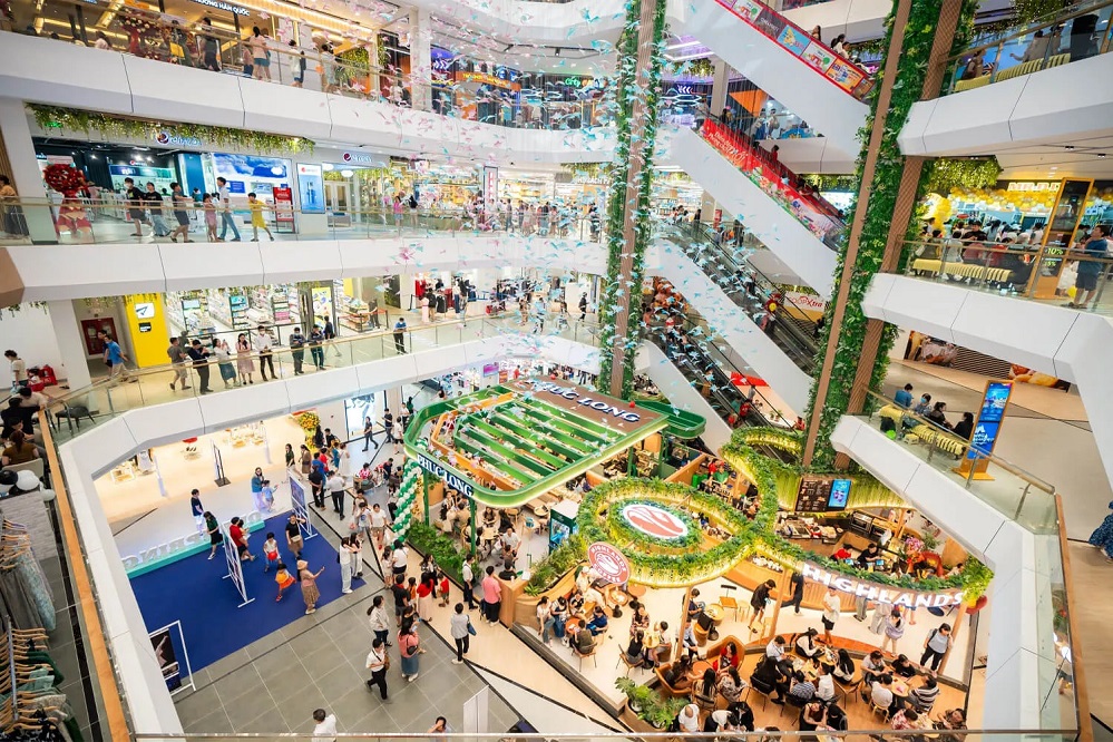 Ho Chi Minh City shopping malls Vincom Mega Mall Grand Park