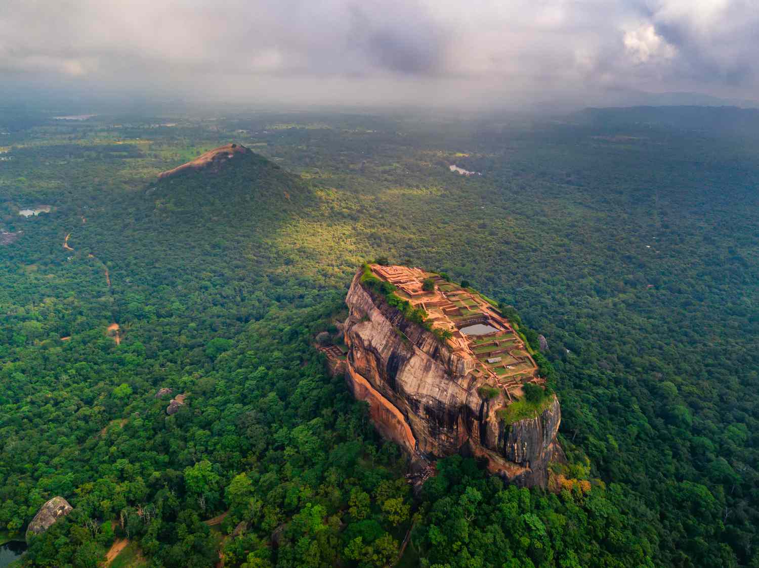 What countries are cheap to visit? - Sri Lanka