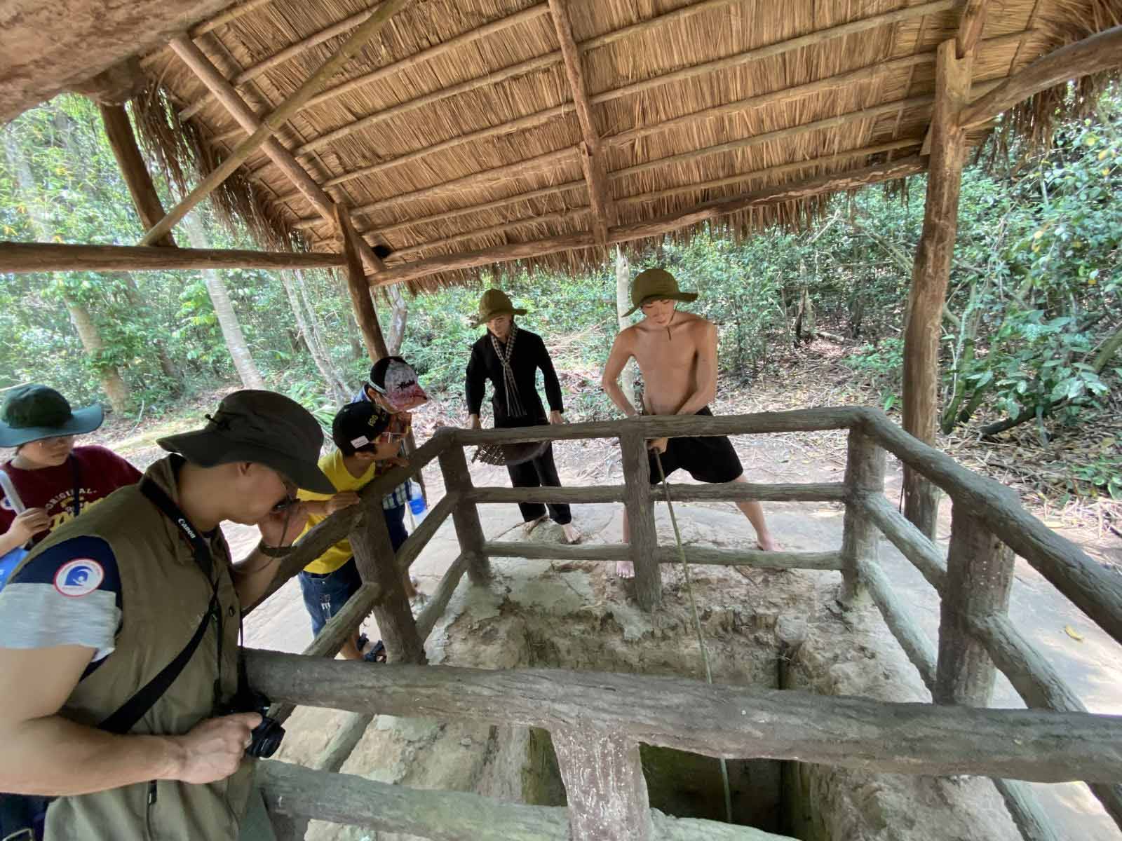 Địa đạo Củ Chi