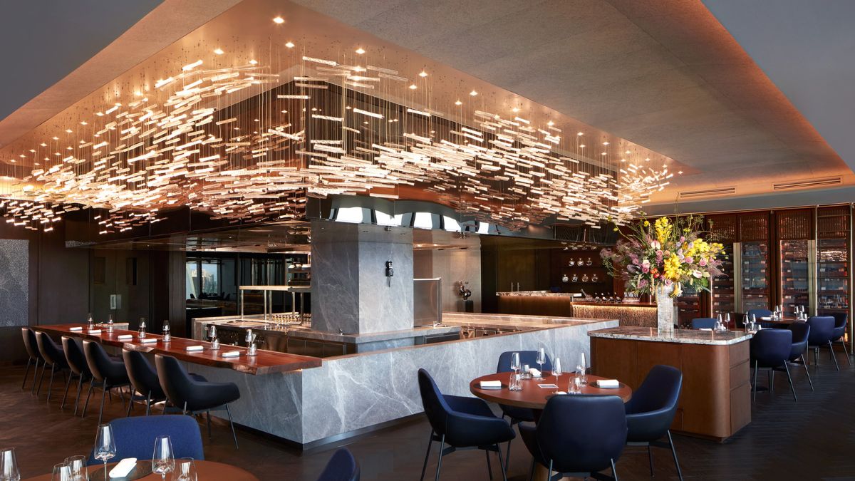 Không gian nhà hàng Akuna