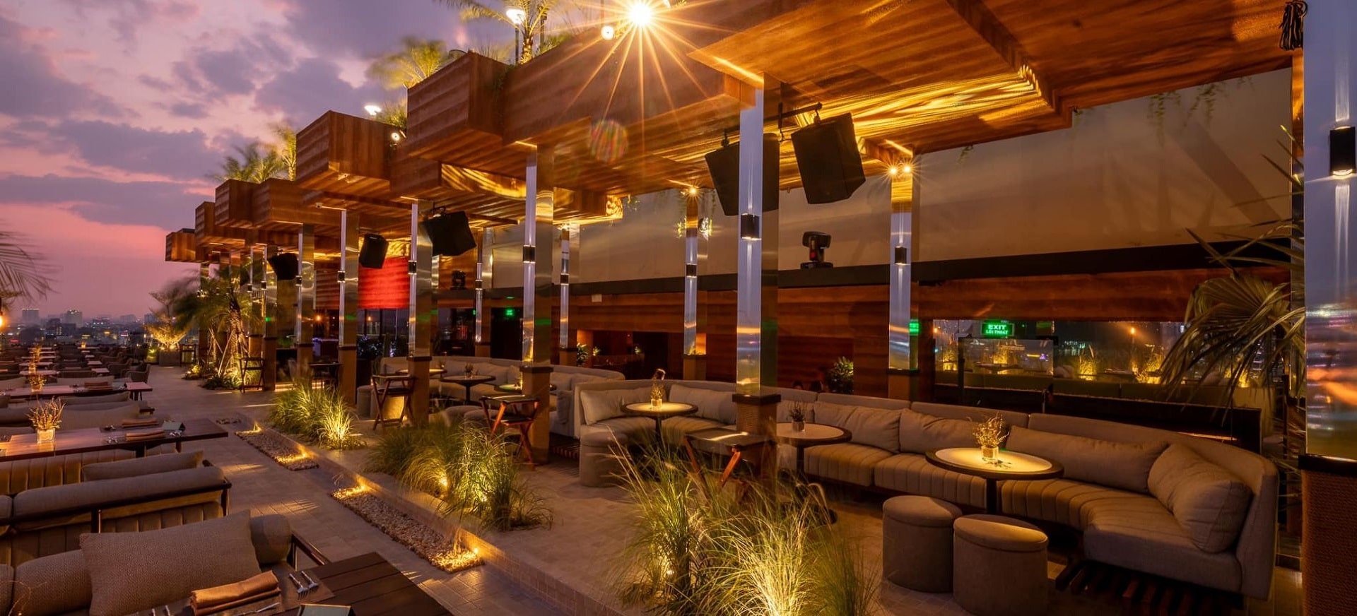 Nhà hàng view đẹp Sài Gòn