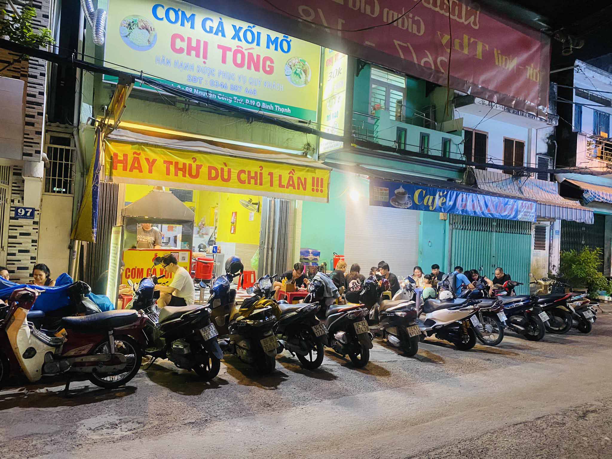 Cơm gà xối mỡ ngon nhất Sài Gòn Cơm gà xối mỡ ngon Sài Gòn Chị Tống