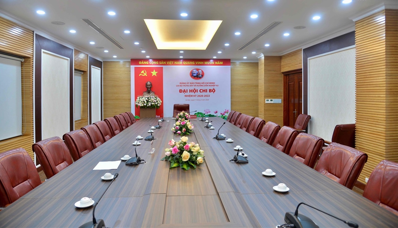 Booking a conference room in Hanoi ensures a seamless event