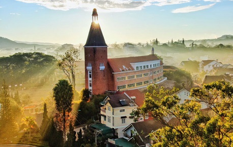 Da Lat weather in February: Mild weather & spring charm