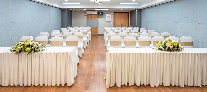 Finding a conference room in Hanoi is easy