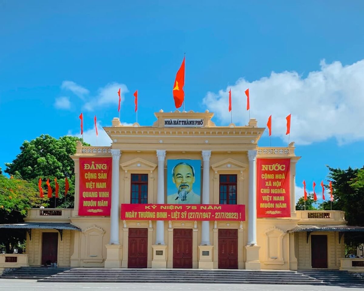 Image hình ảnh hình ảnh hình ảnh hình ảnh Việt Hoa - Hai Phong Opera House: The heart of the city's arts