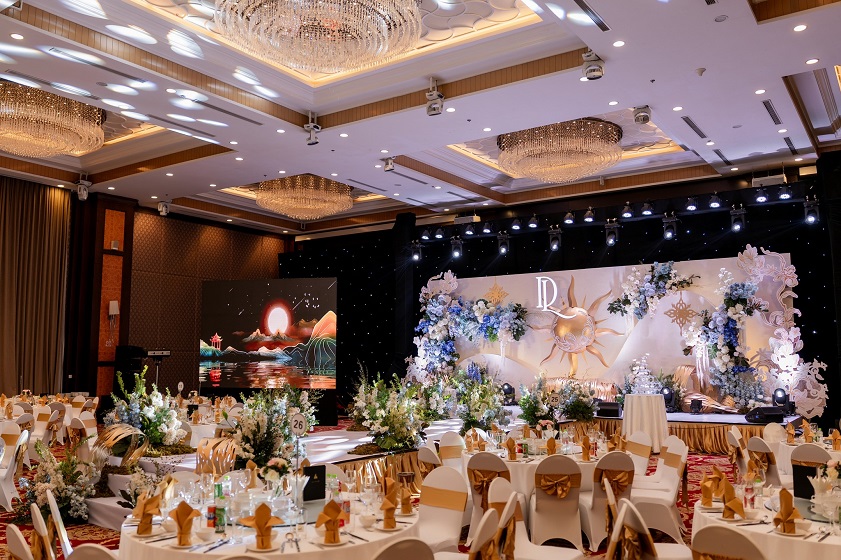 Hanoi weddings Hanoi’s timeless charm creates a truly romantic wedding setting