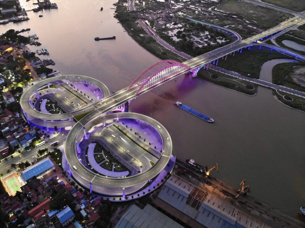 Hoang Van Thu Bridge symbolizes Hai Phong’s rapid urban development