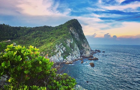 Quan Lan Island: Guide to a serene coastal getaway