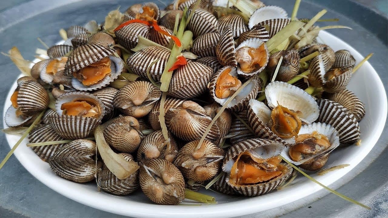 So huyet O Loan is among the top Vietnamese grilled seafoods