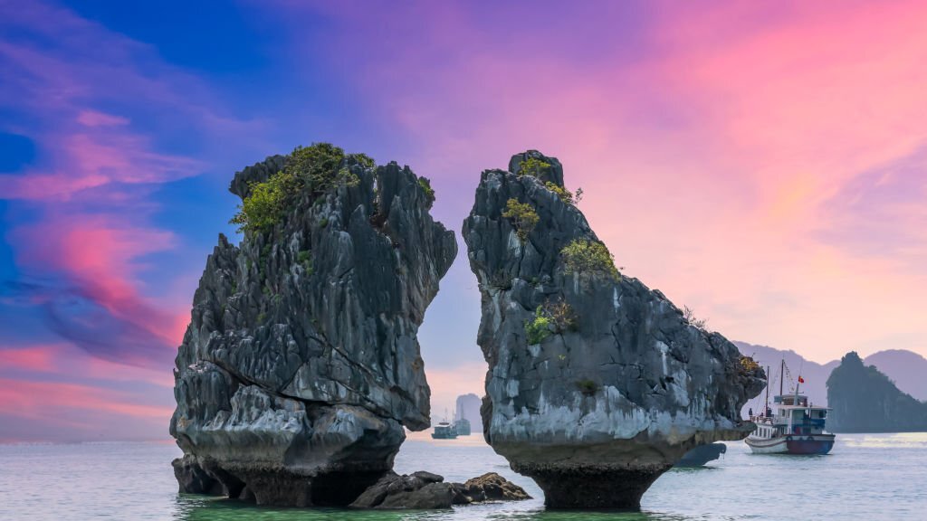 The unique beauty of Fighting Cocks Islet