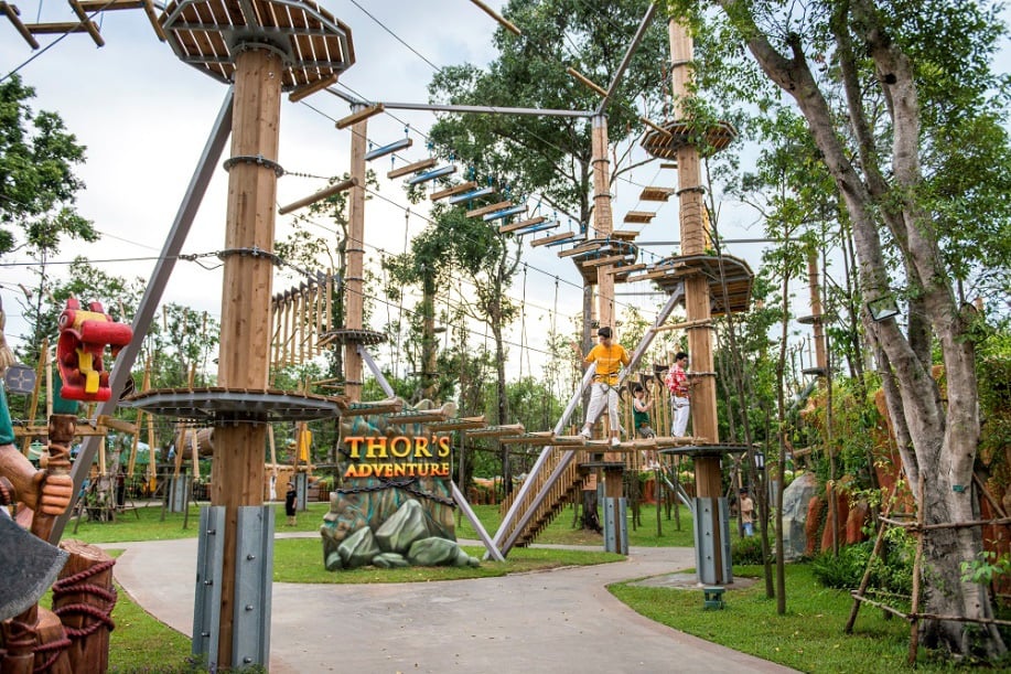 VinWonders Phu Quoc rides are ideal for the whole family to enjoy