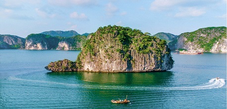 Các hòn đảo ở Vịnh Hạ Long đẹp nổi tiếng, hút hồn du khách