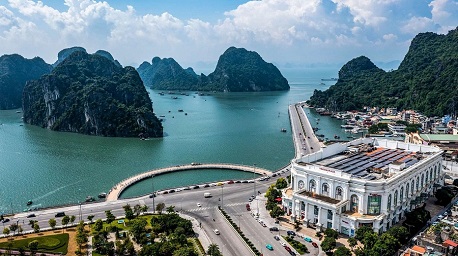 Giới thiệu về Hạ Long – Miền đất di sản của Việt Nam