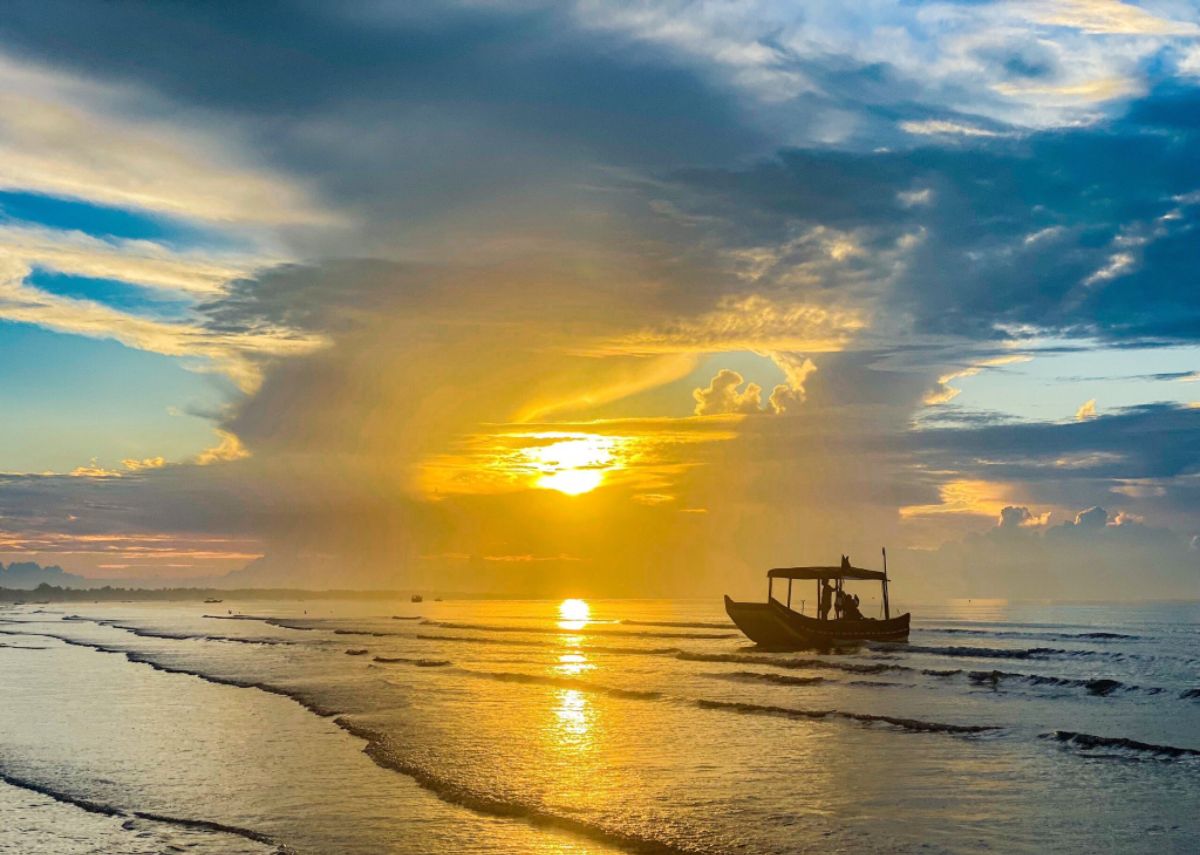 Khung cảnh Mũi Ngọc tuyệt đẹp