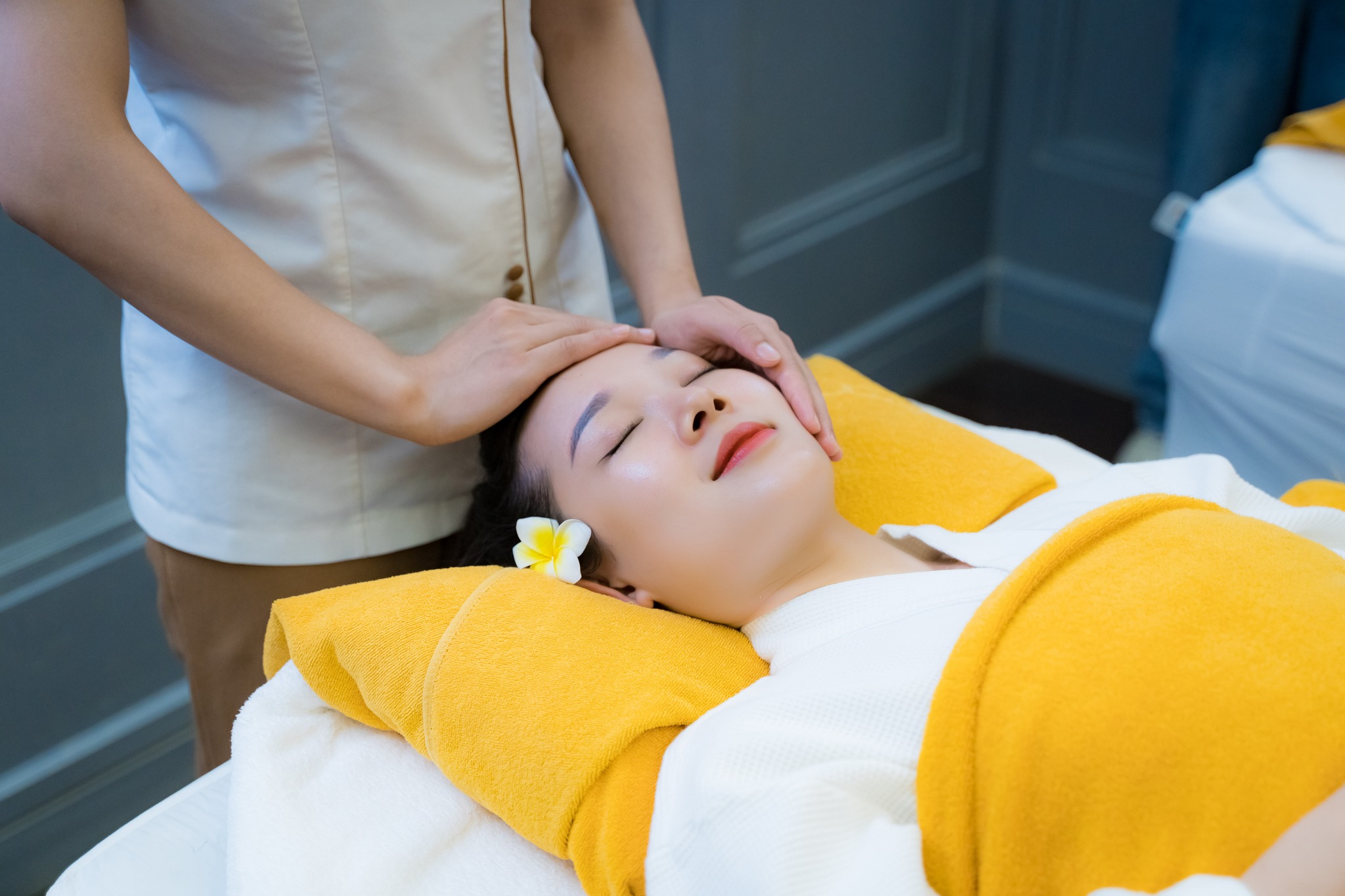 Lưu ý khi massage Hạ Long