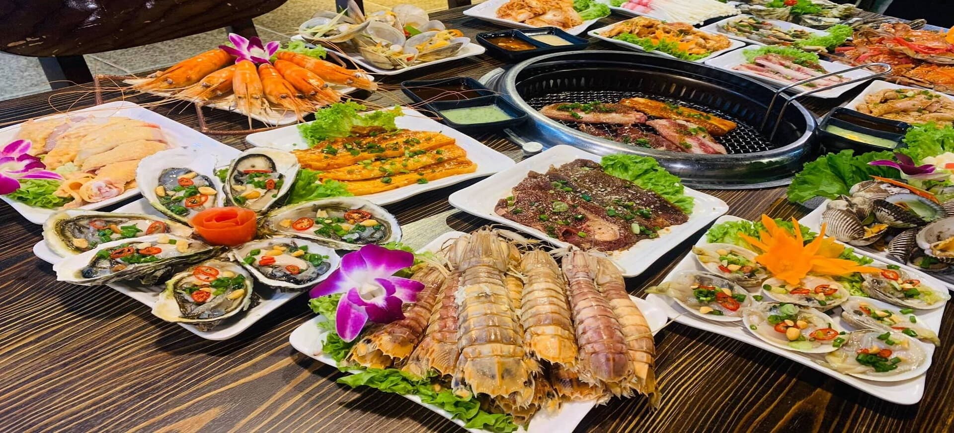 Nhà hàng Móng Cái