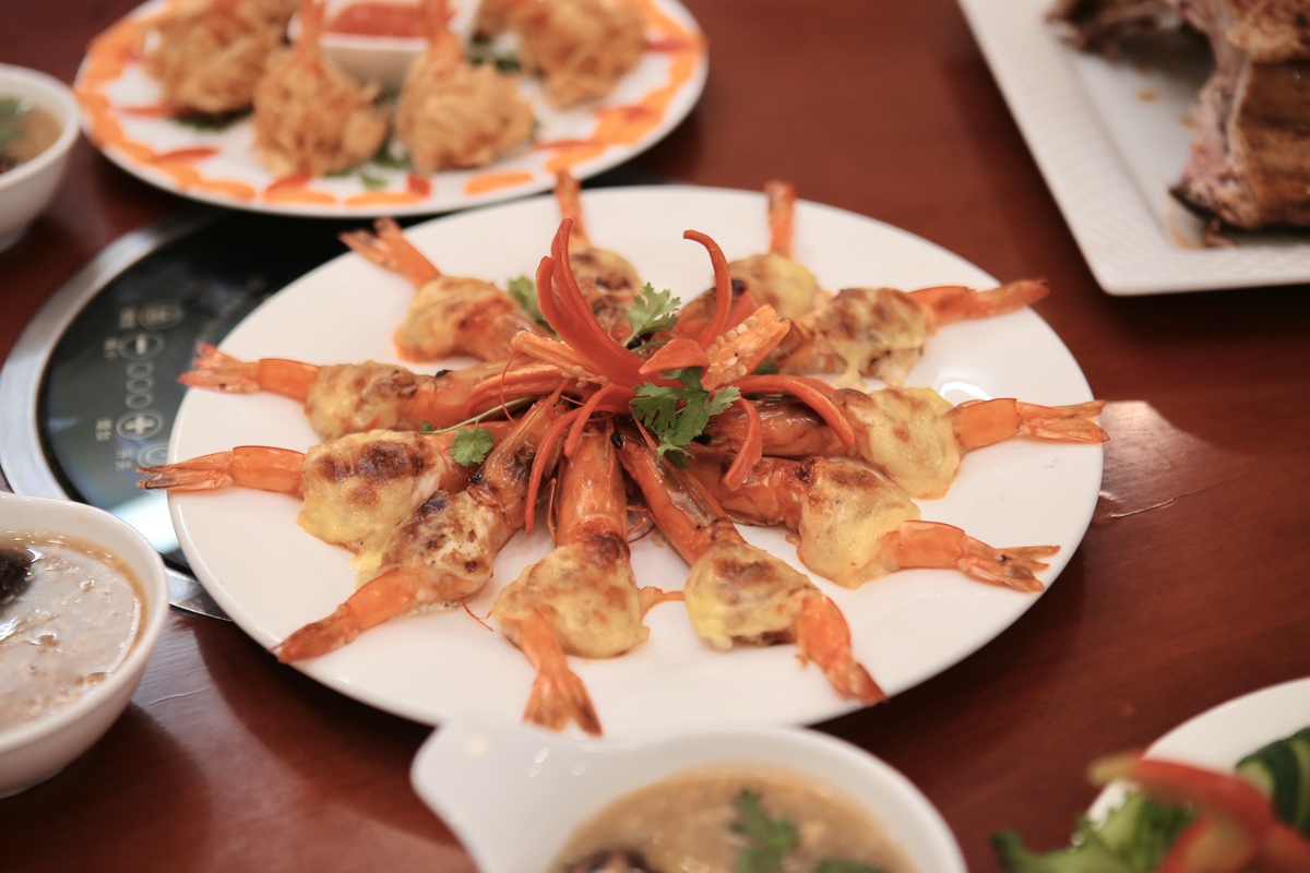 Nhà hàng Móng Cái Nhà hàng ở Móng Cái