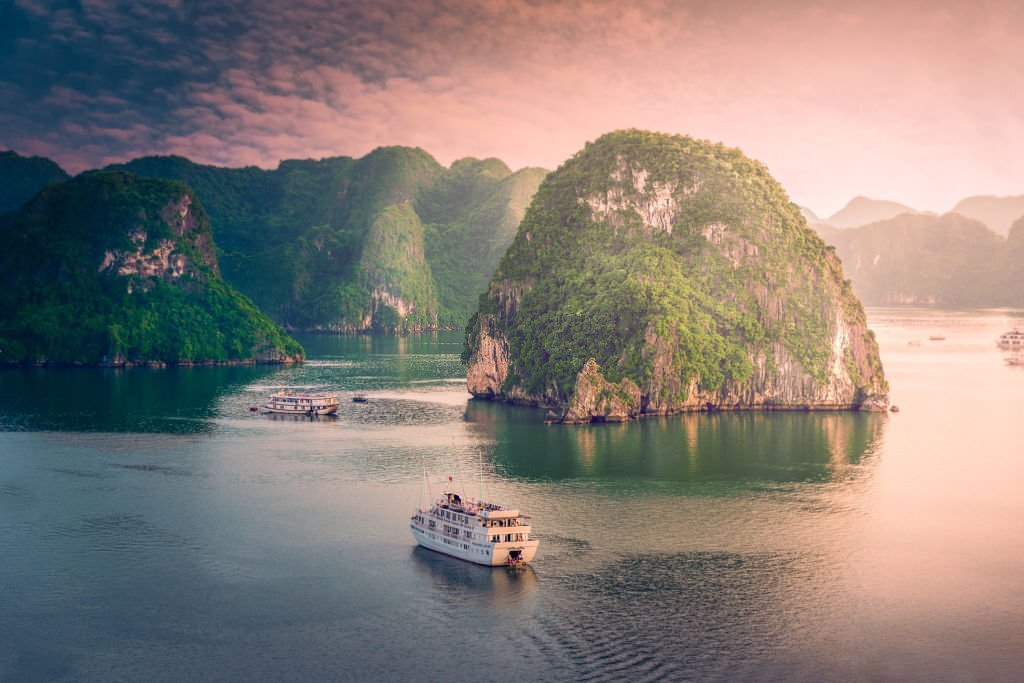 visiting Ha Long Bay during Tet