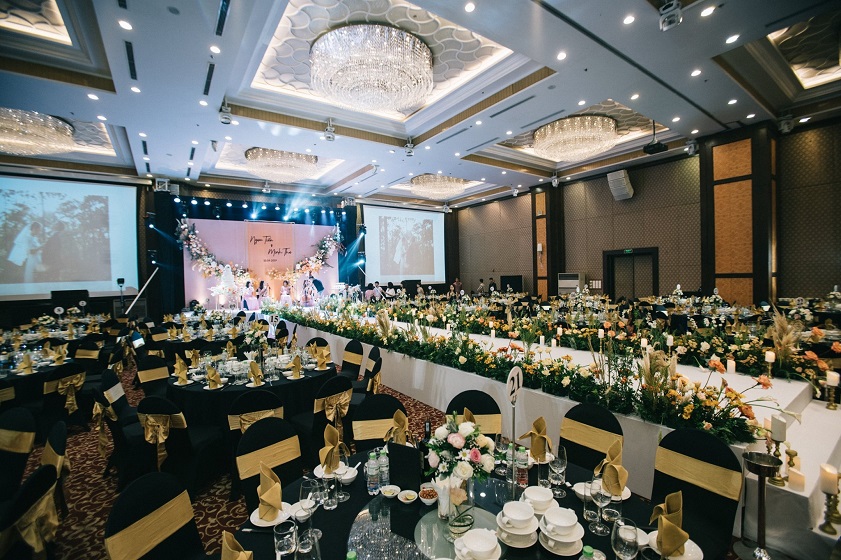 Vietnam wedding planners Almaz sets the standard for Vietnamese wedding planning with top-tier services