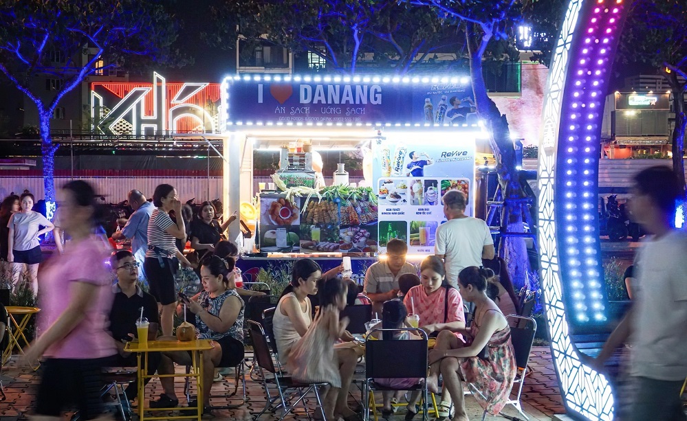 Food at Da Nang Walking Street