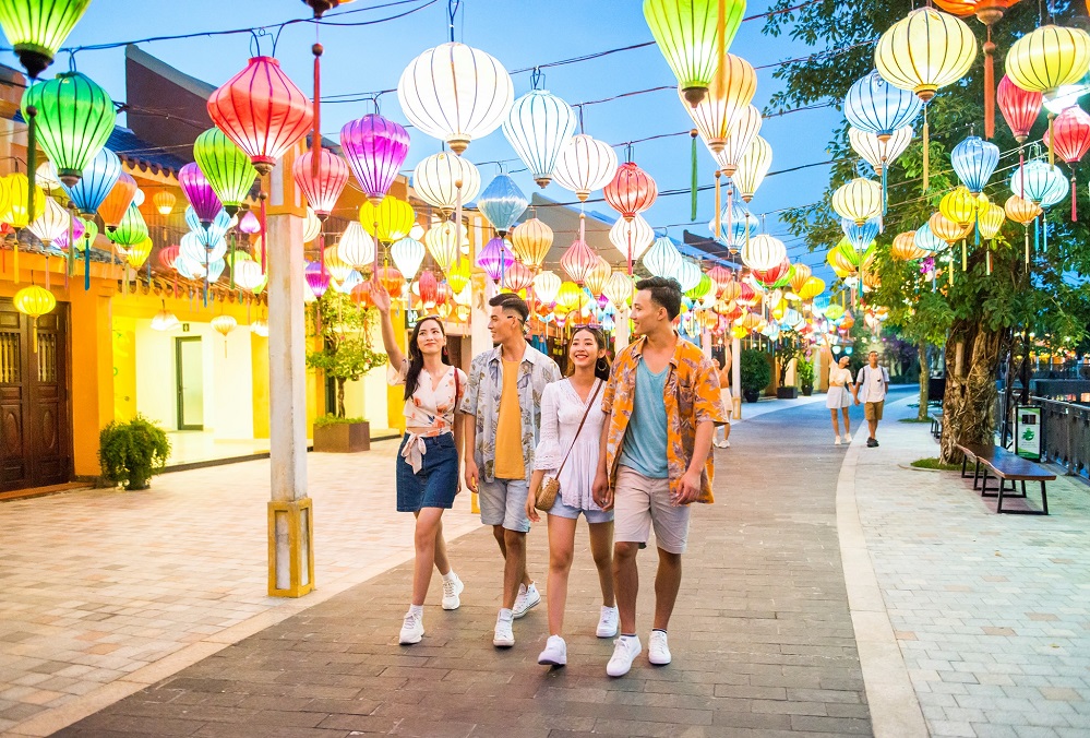 Bến cảng giao thoa