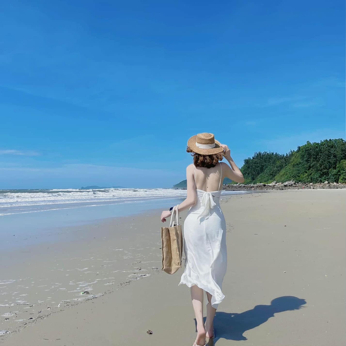 Du lịch biển Quan Lạn 2 ngày 1 đêm