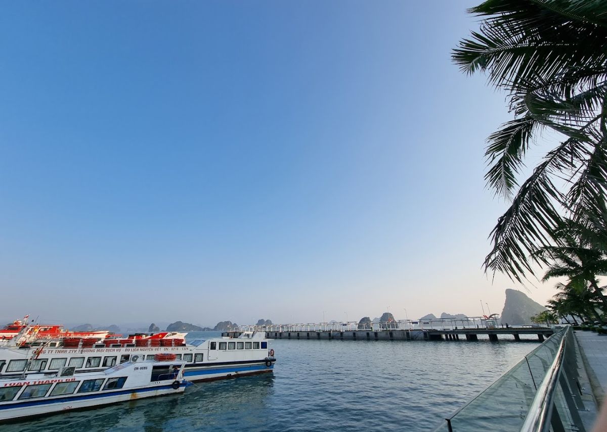 Cảng Ao Tiên Vân Đồn