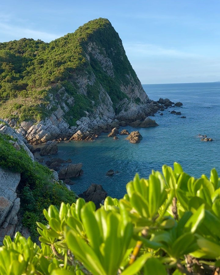 Cảnh biển tuyệt đẹp tại Eo Gió