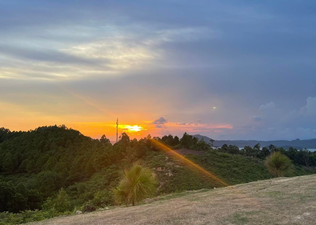 Cảnh đẹp trên đường đến đồi