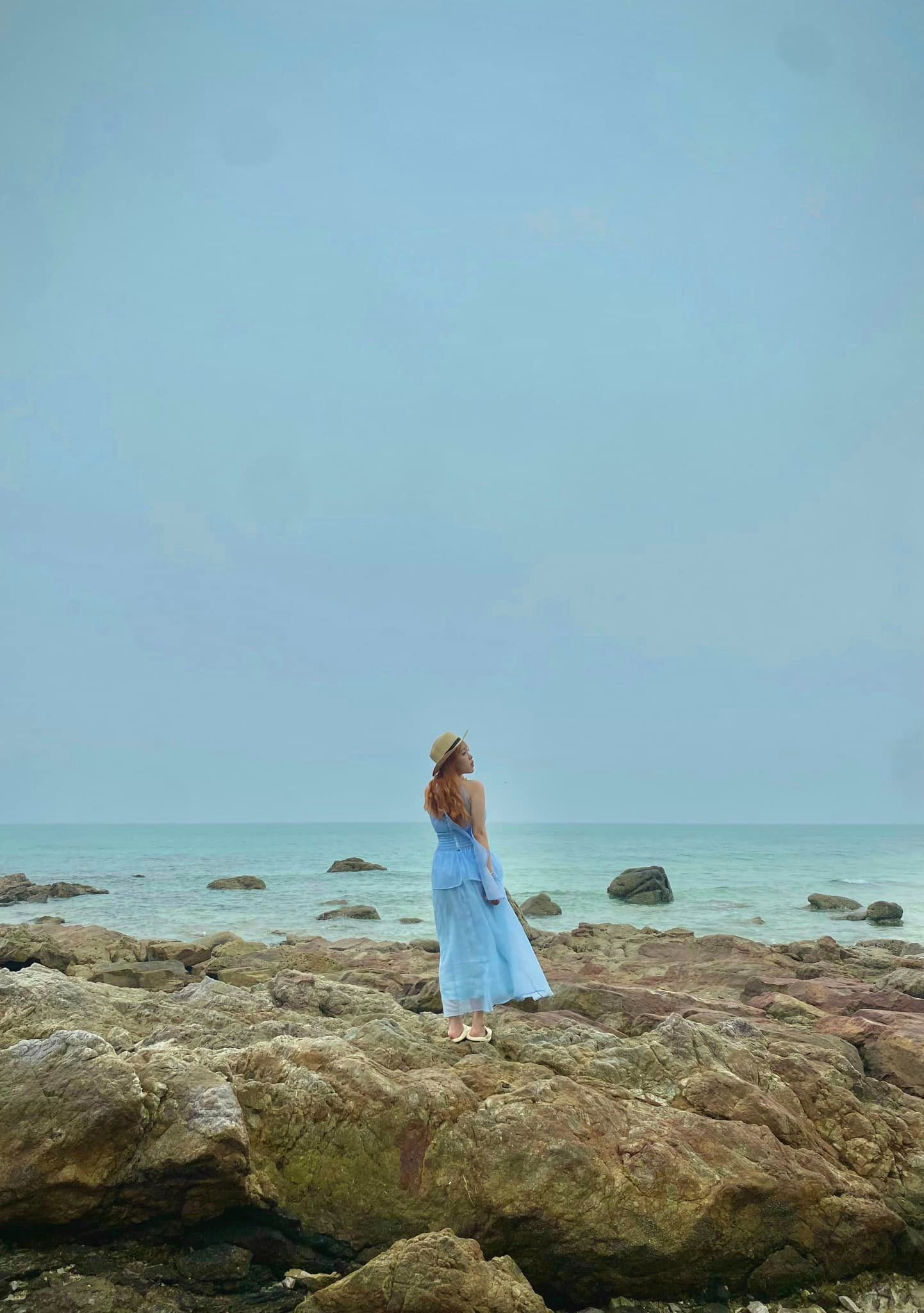 Check in bãi Robinson Quan Lạn